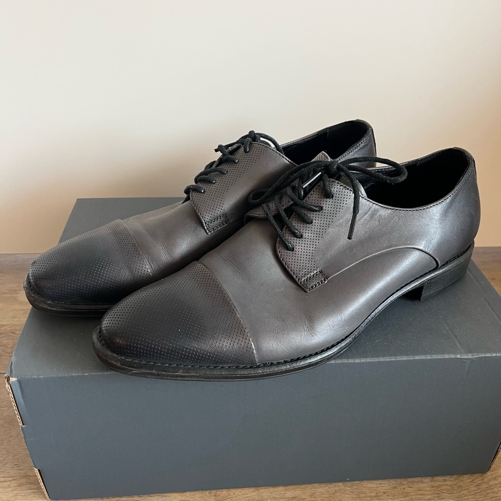 Kenneth Cole Reaction: Dark Gray Oxford Men’s Polished Dress Shoes